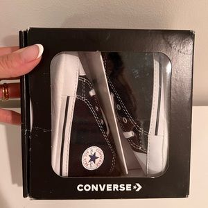 baby converse
